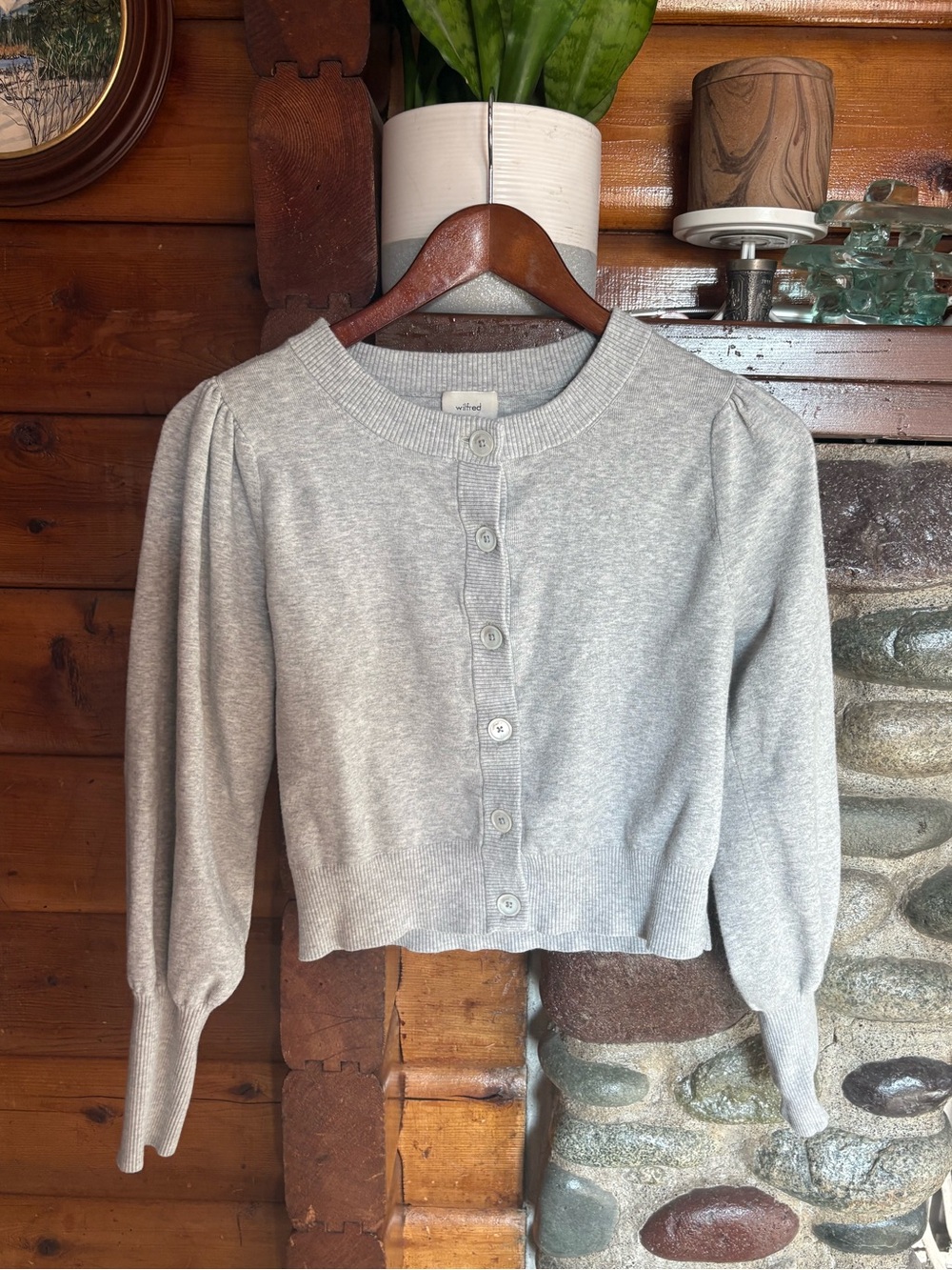 Wilfred Aritzia Grey Cropped Puff Sleeve Button Cardigan M